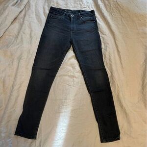 AG Jeans Farrah Skinny High Rise Gray Size 25 Pockets Zip Fly Belt Loops Stretch